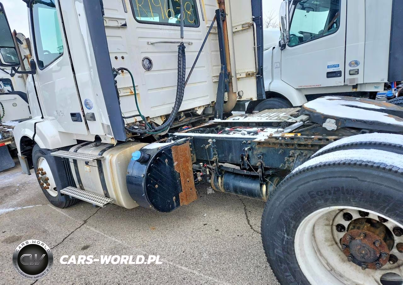 2017 Volvo Vnl Semi Truck VIN:4V4N39TGXHN987994 - 9