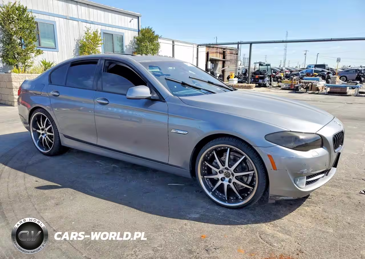 2012 BMW 528 I VIN:WBAXG5C52CDY28026 - 4