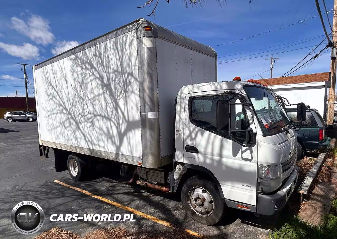 2012 Mitsubishi Fuso Fec72S Trucks Box Truck