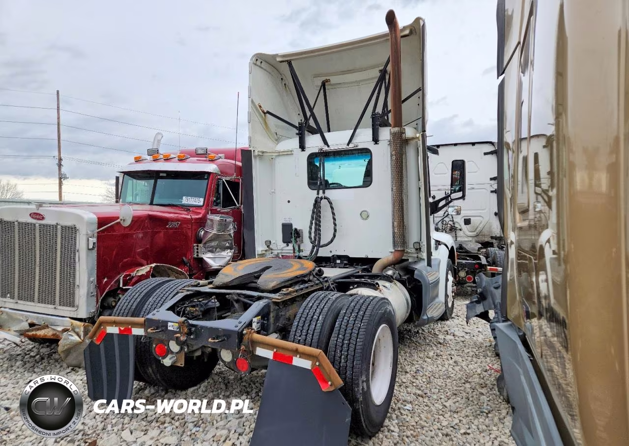 2016 Peterbilt 579 Semi Truck VIN:1XPBA48X9GD354423 - 4