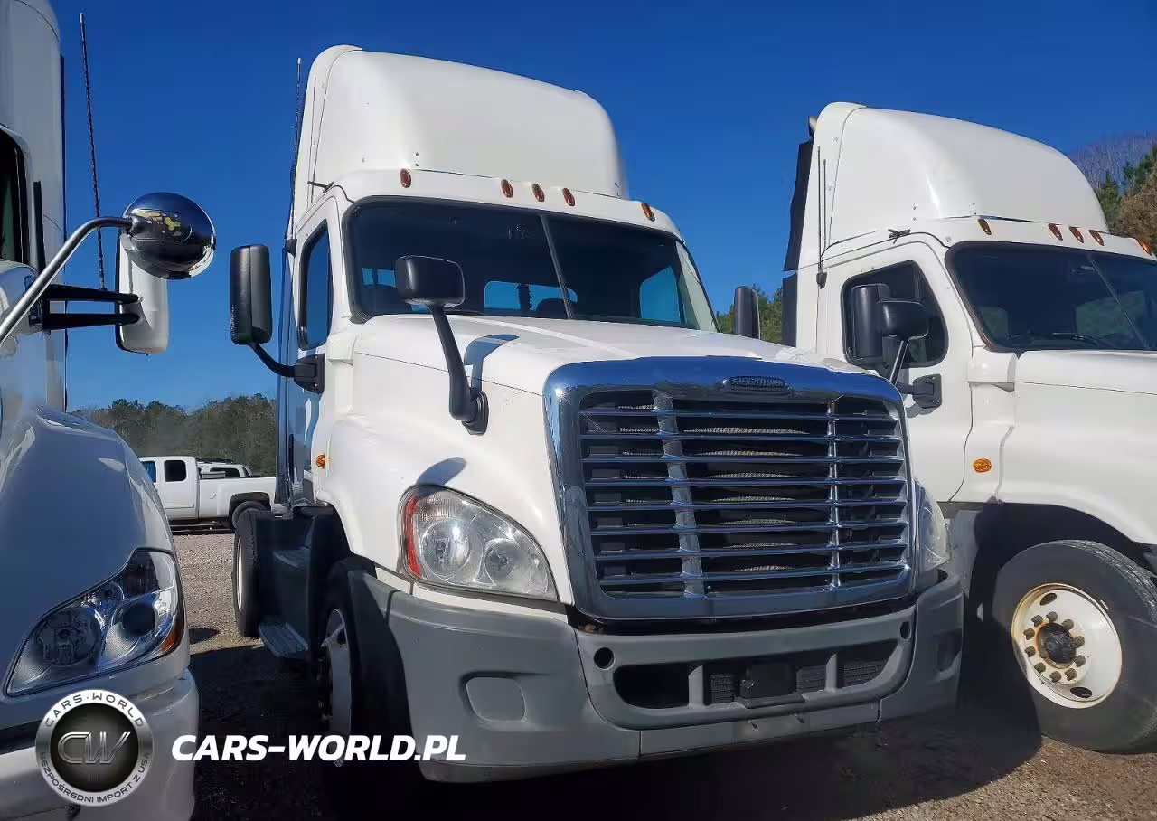 2016 Freightliner Cascadia 125 Semi Truck