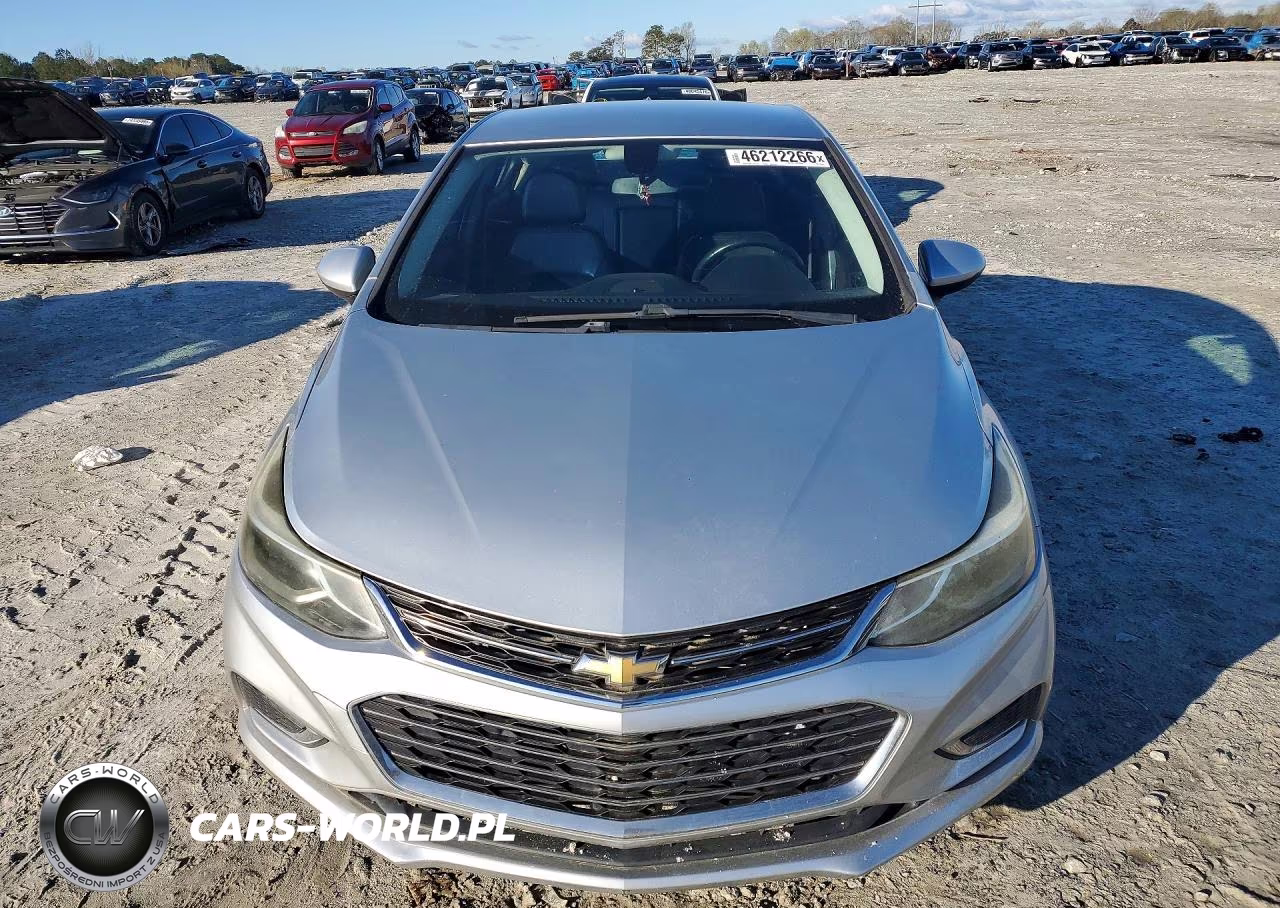 2017 Chevrolet Cruze Premier VIN:1G1BF5SM5H7220153 - 5