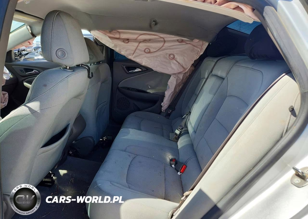 2017 Chevrolet Malibu Ls VIN:1G1ZB5ST8HF181095 - 10