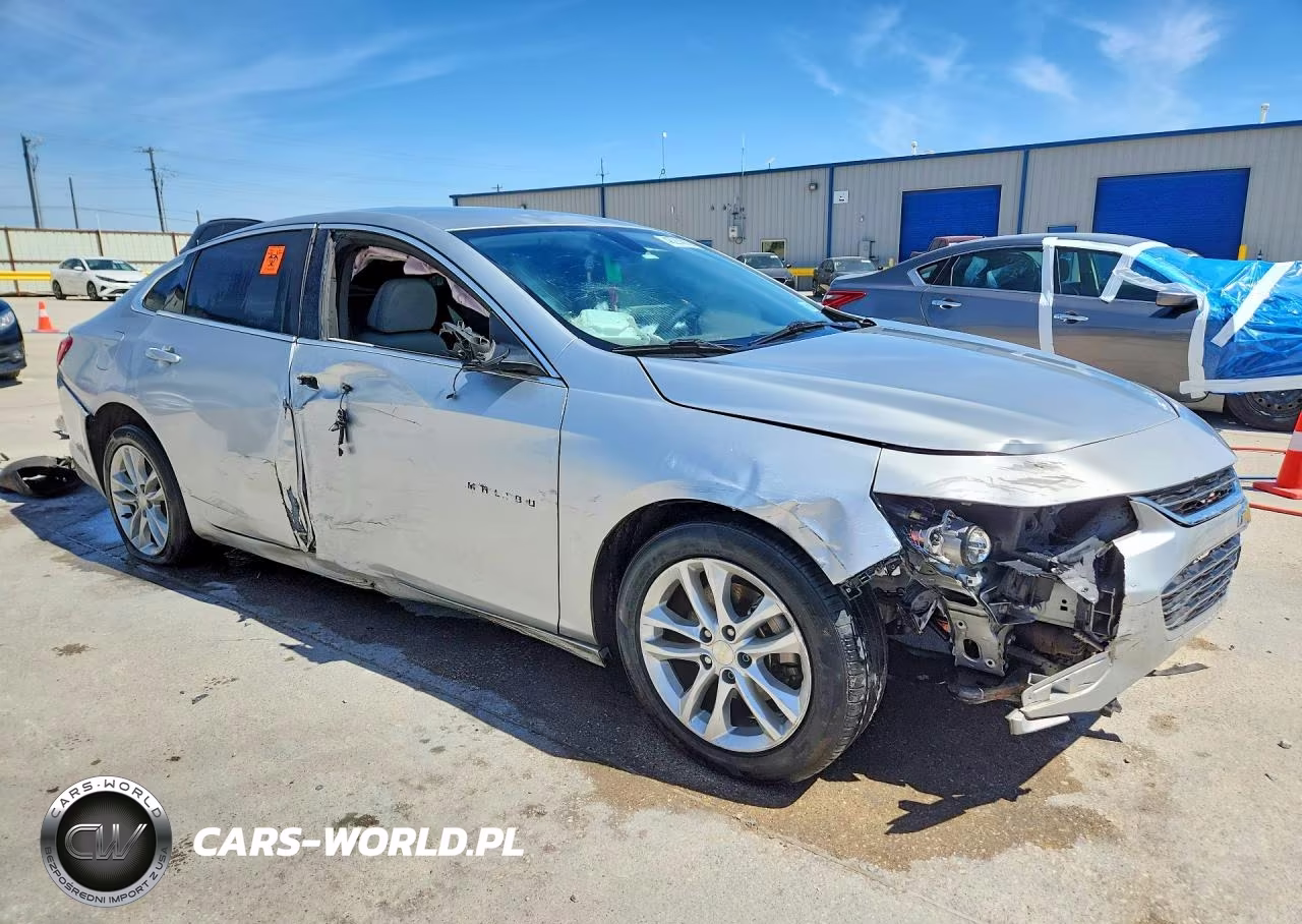2017 Chevrolet Malibu Ls VIN:1G1ZB5ST8HF181095 - 4