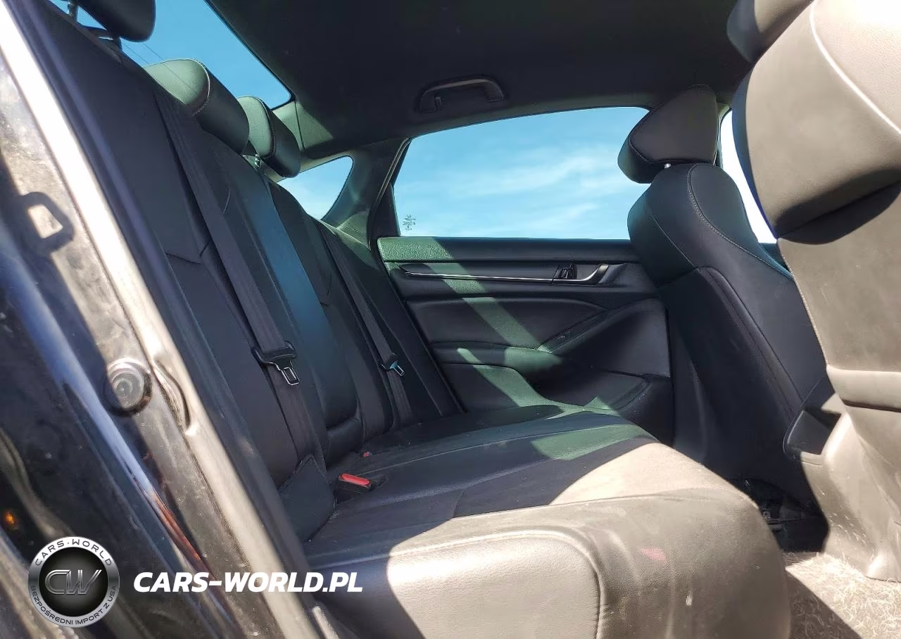 2019 Honda Accord Sport VIN:1HGCV1F39KA045863 - 10