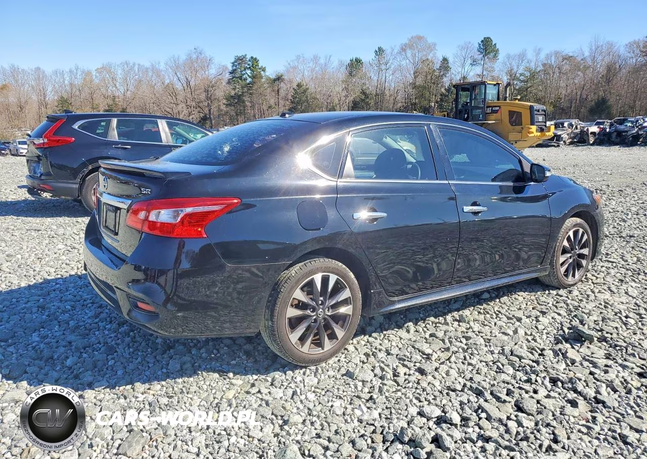 2017 Nissan Sentra Sr VIN:3N1AB7AP2HY263176 - 3
