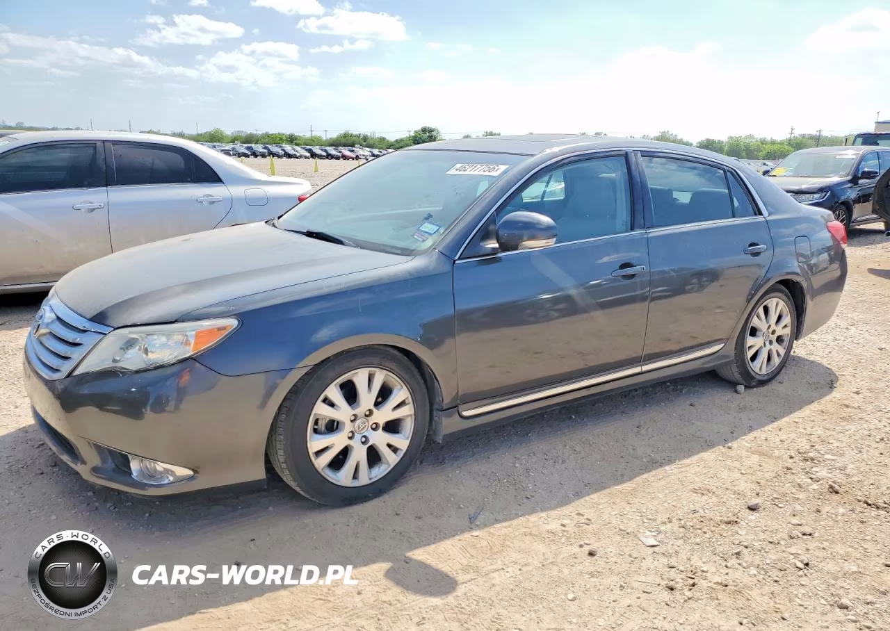 2012 Toyota Avalon Base