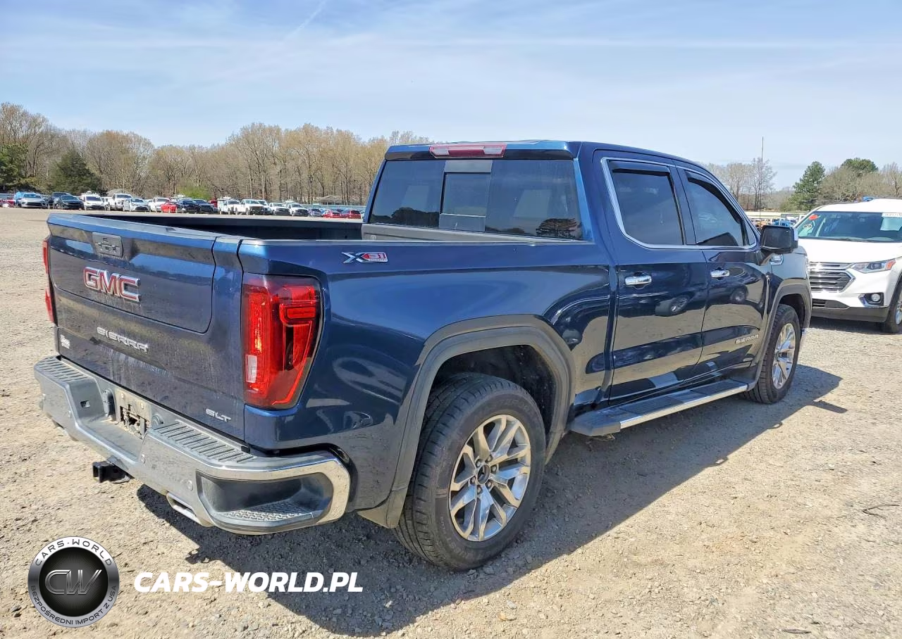 2021 GMC K1500 VIN:3GTU9DET2MG325641 - 3