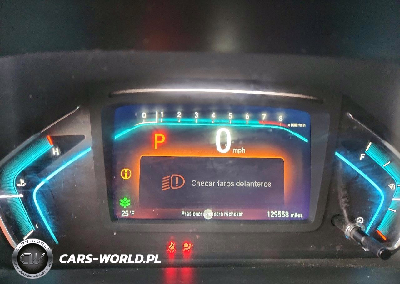 2018 Honda Odyssey Touring VIN:5FNRL6H88JB078105 - 9