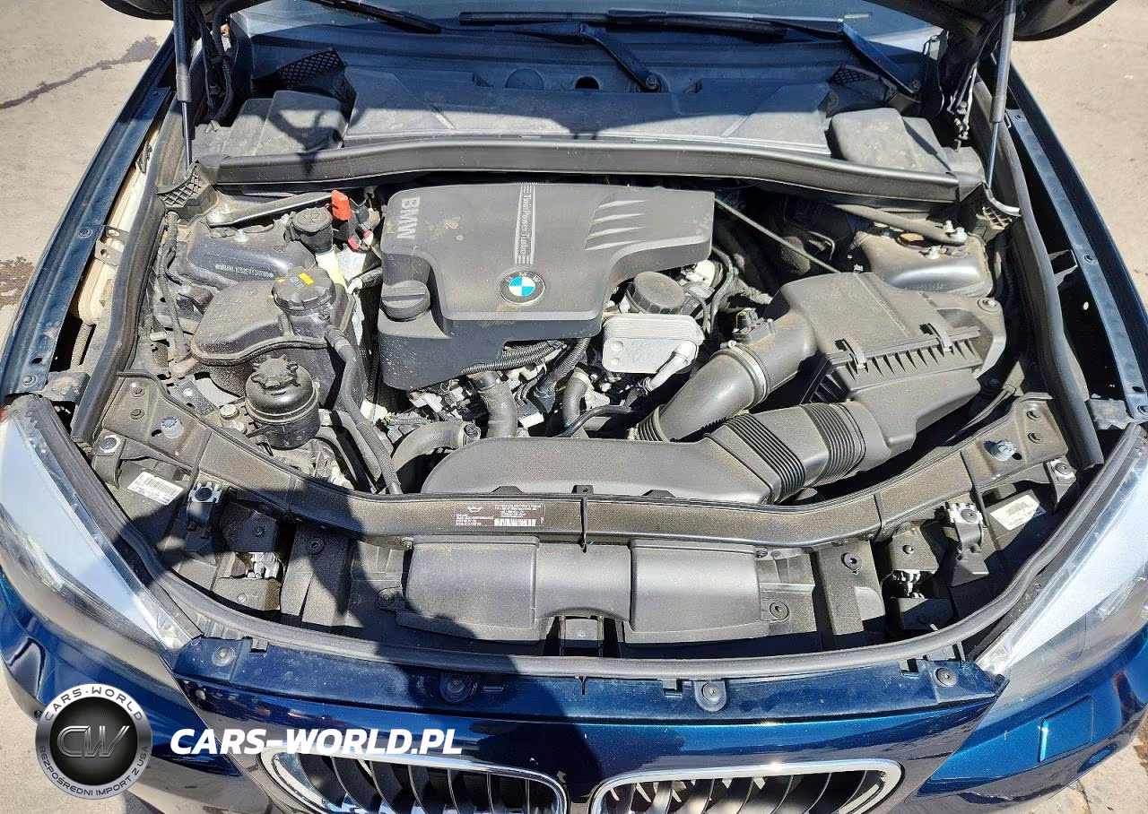 2015 BMW X1 xDrive28I VIN:WBAVL1C52FVY34788 - 12