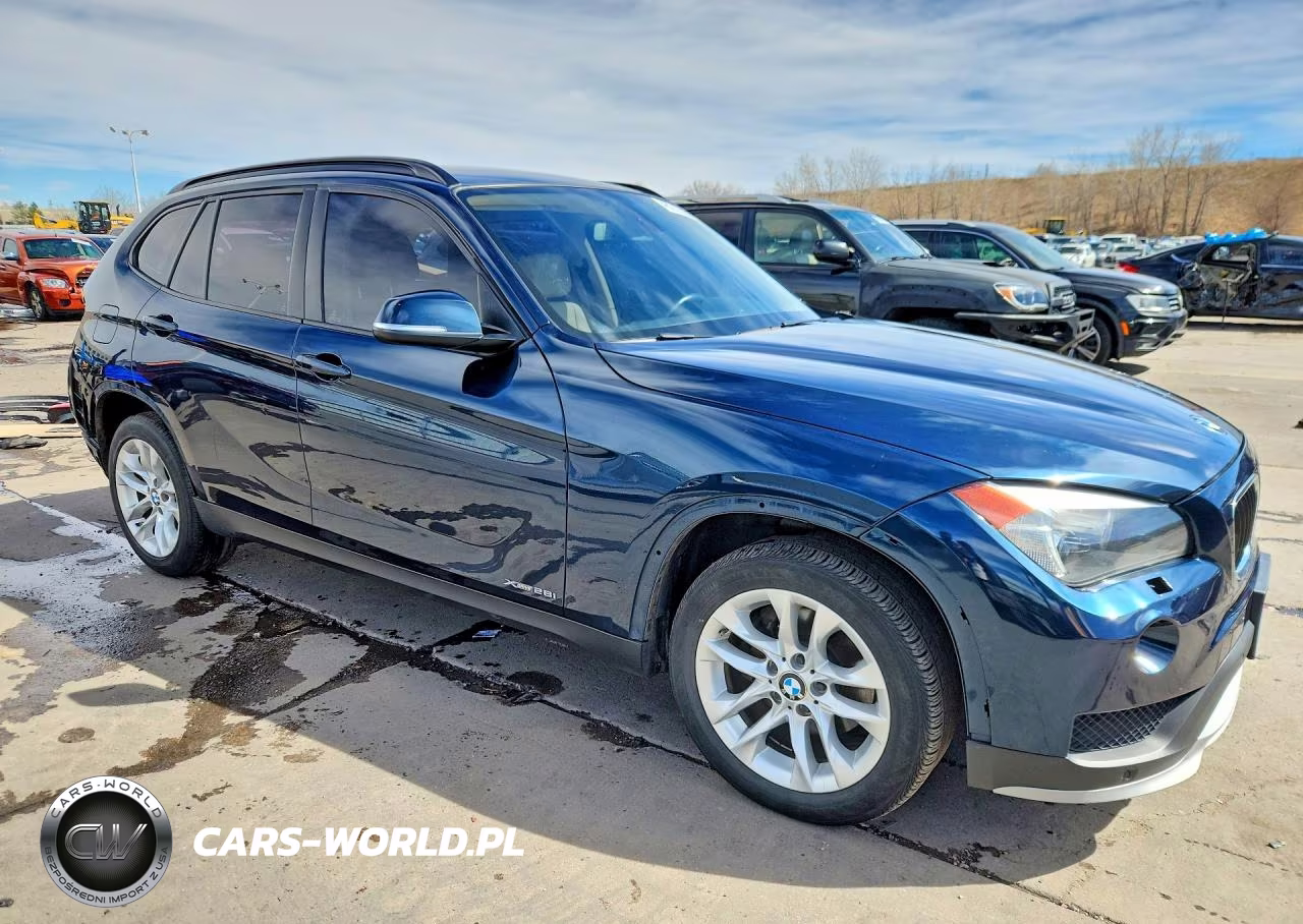 2015 BMW X1 xDrive28I VIN:WBAVL1C52FVY34788 - 4