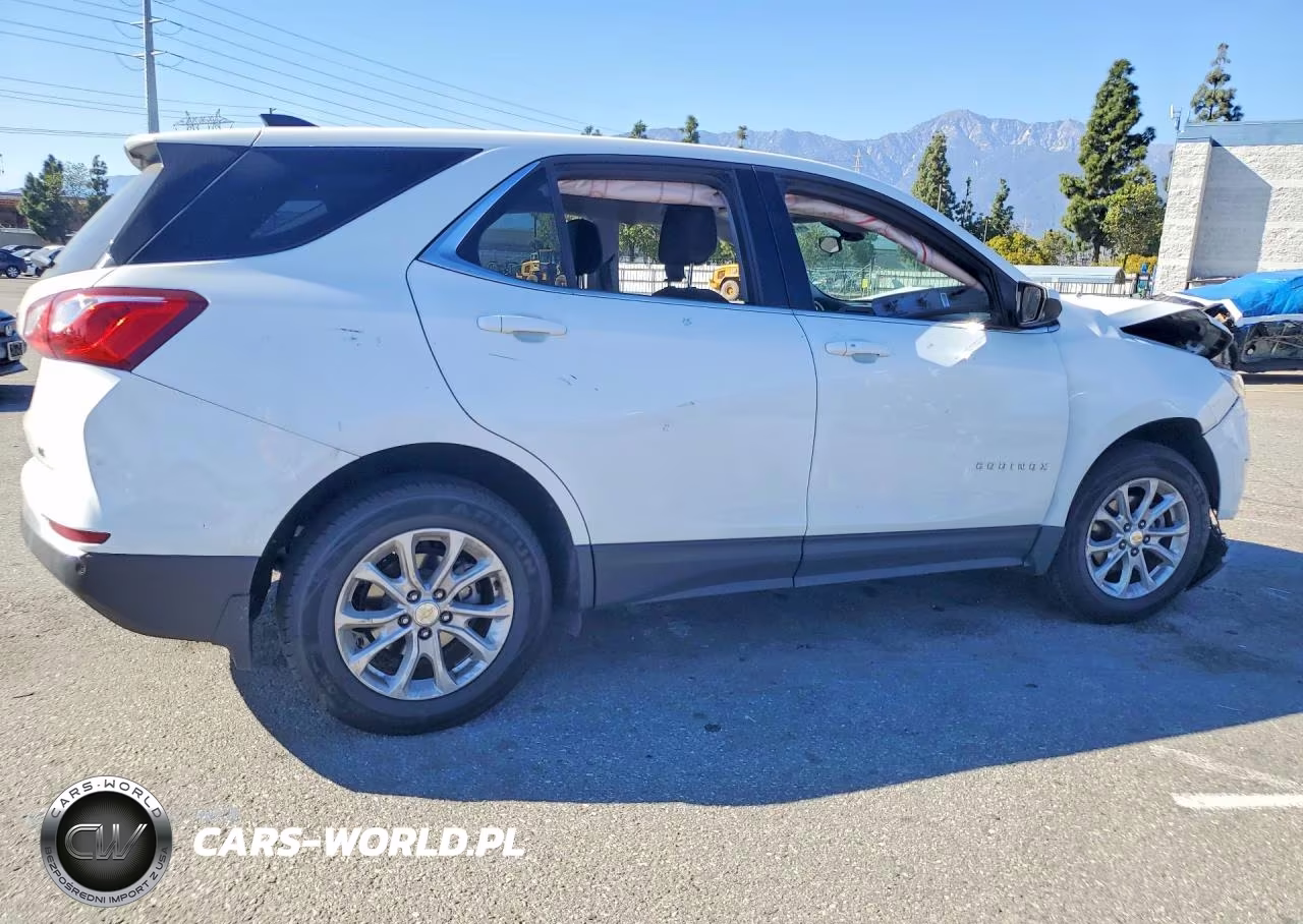 2020 Chevrolet Equinox Lt VIN:3GNAXKEV7LS670939 - 3