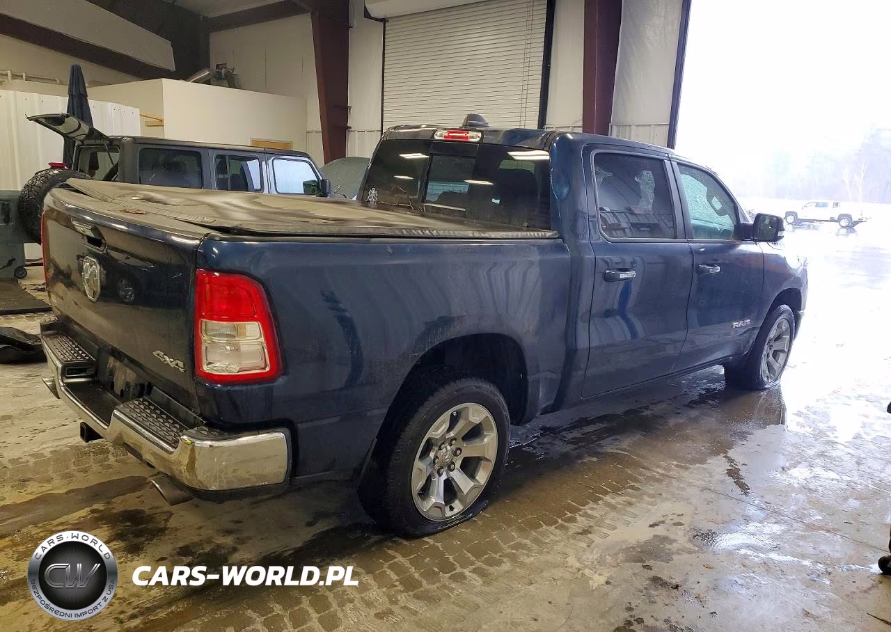 2019 Ram 1500 VIN:1C6SRFFT4KN607230 - 3