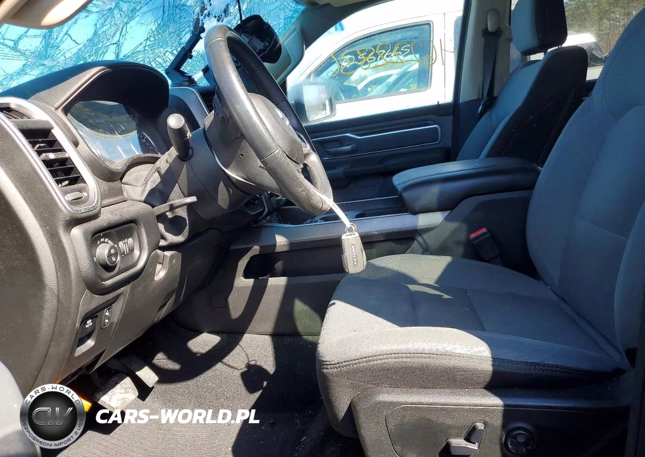 2019 Ram 1500 VIN:1C6SRFFT4KN607230 - 7