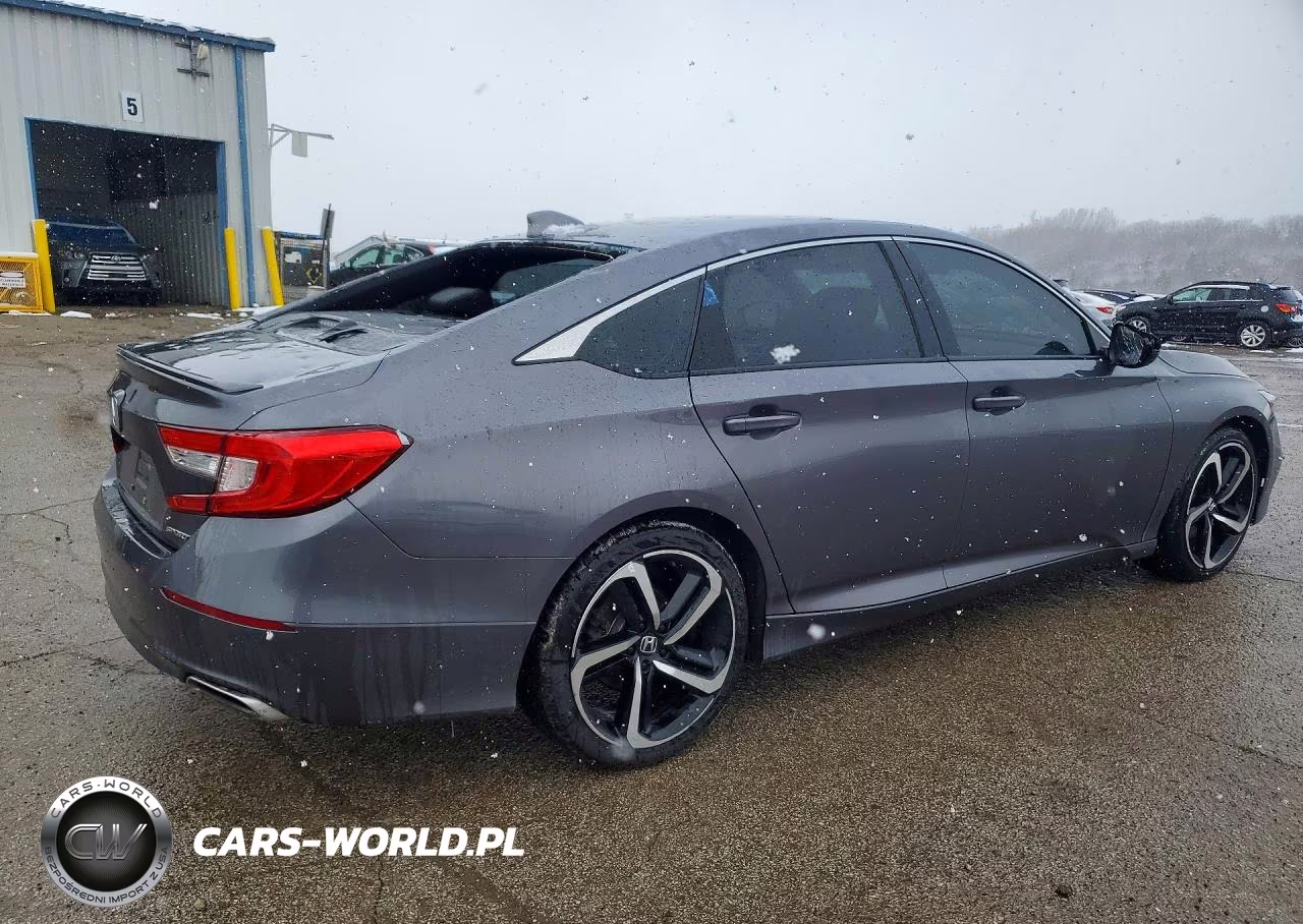 2018 Honda Accord Sport VIN:1HGCV1F36JA247719 - 3
