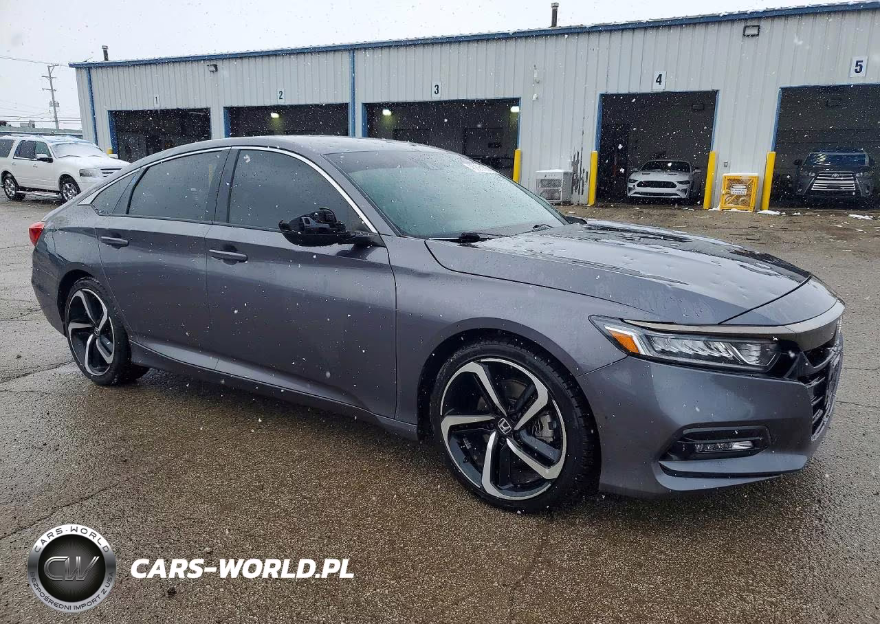 2018 Honda Accord Sport VIN:1HGCV1F36JA247719 - 4