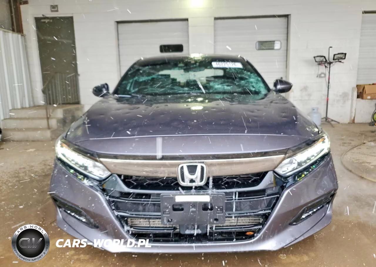 2018 Honda Accord Sport VIN:1HGCV1F36JA247719 - 5