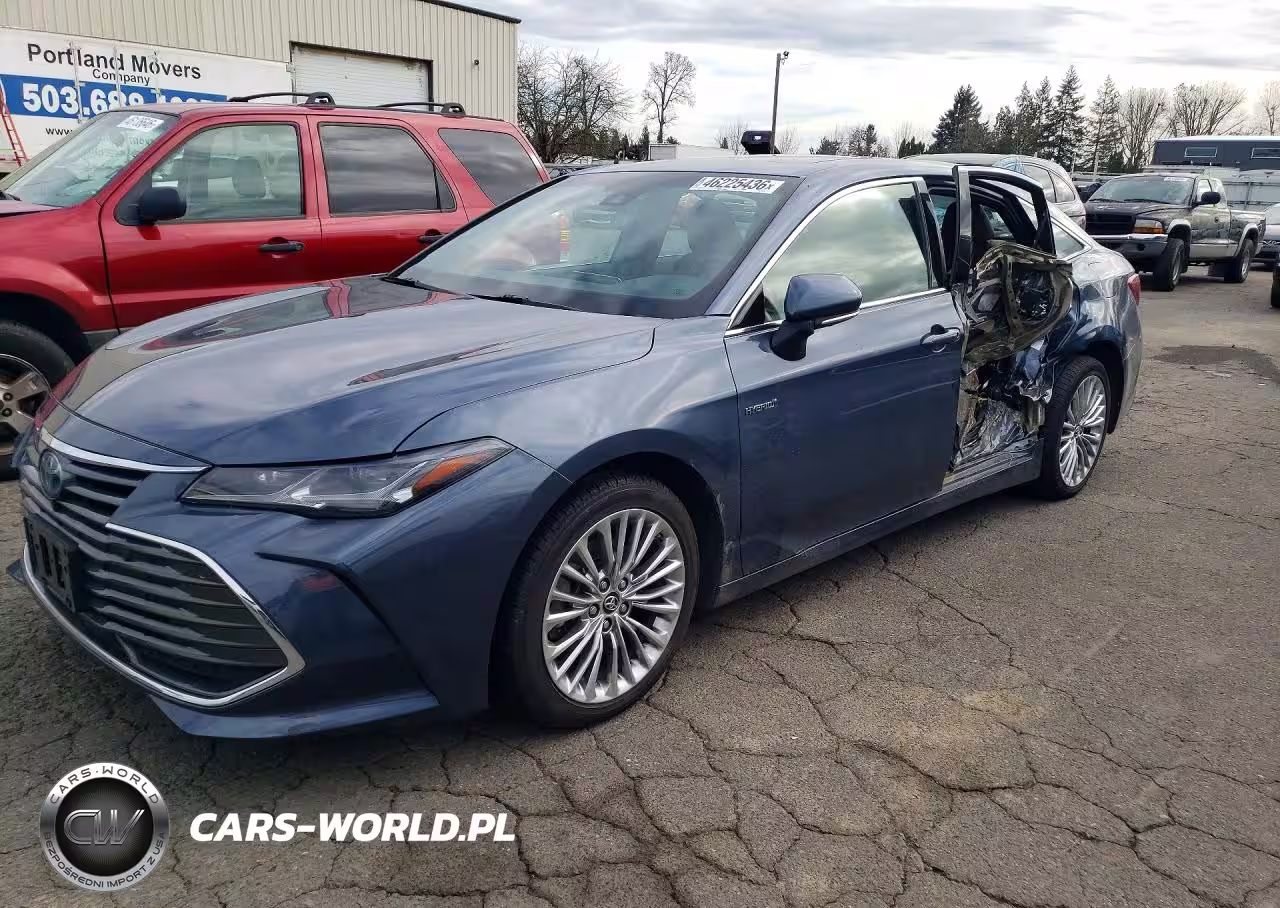 2019 Toyota Avalon Hybrid Limited
