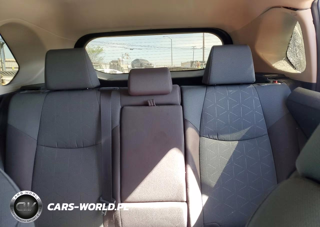2025 Toyota Rav4 Xle VIN:2T3W1RFV4SW442826 - 10