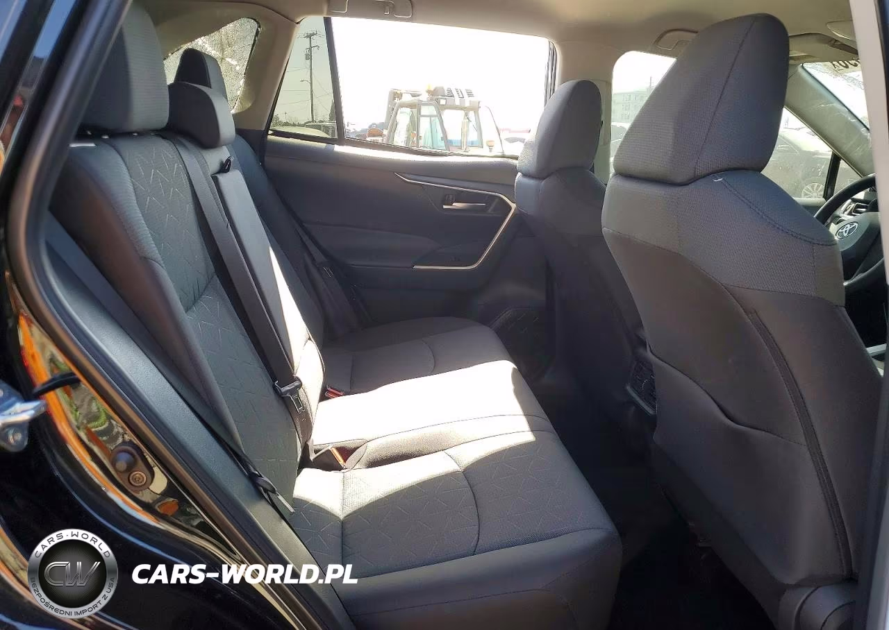 2025 Toyota Rav4 Xle VIN:2T3W1RFV4SW442826 - 11