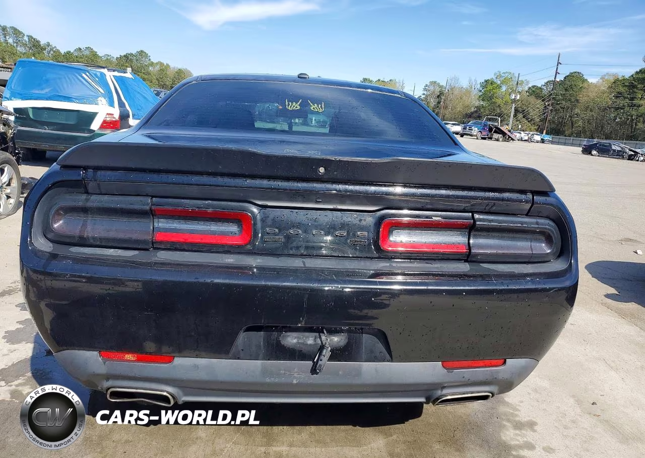 2020 Dodge Challenger Sxt VIN:2C3CDZAG3LH243145 - 6