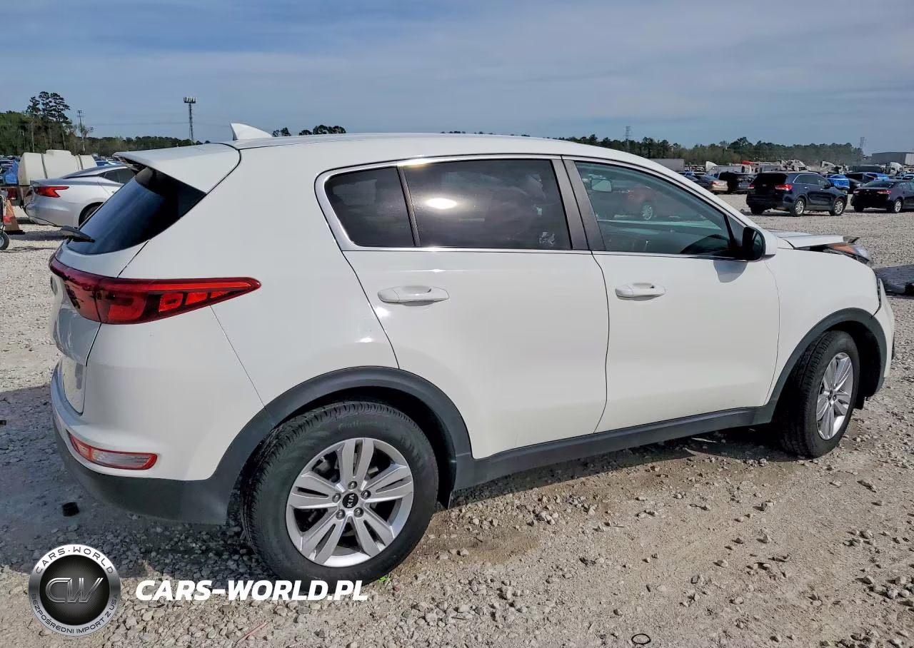 2018 Kia Sportage Lx VIN:KNDPM3AC8J7467673 - 3