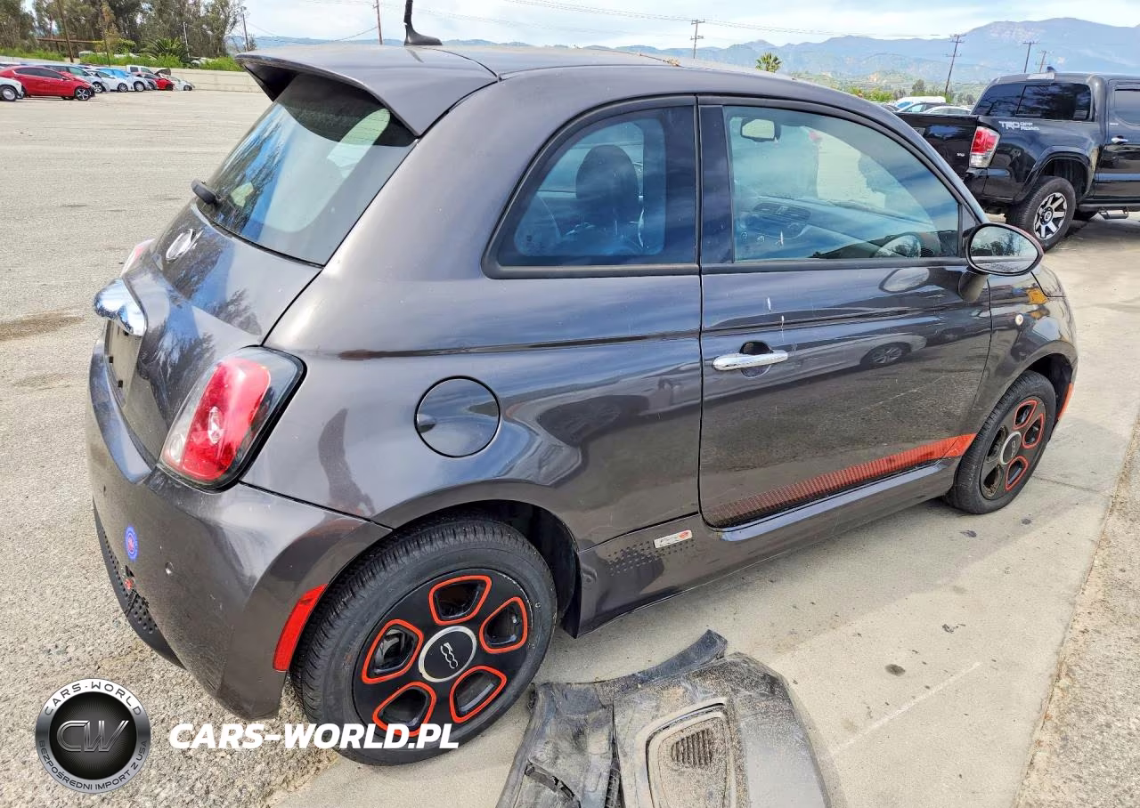 2014 Fiat 500 Electric VIN:3C3CFFGE8ET245188 - 3