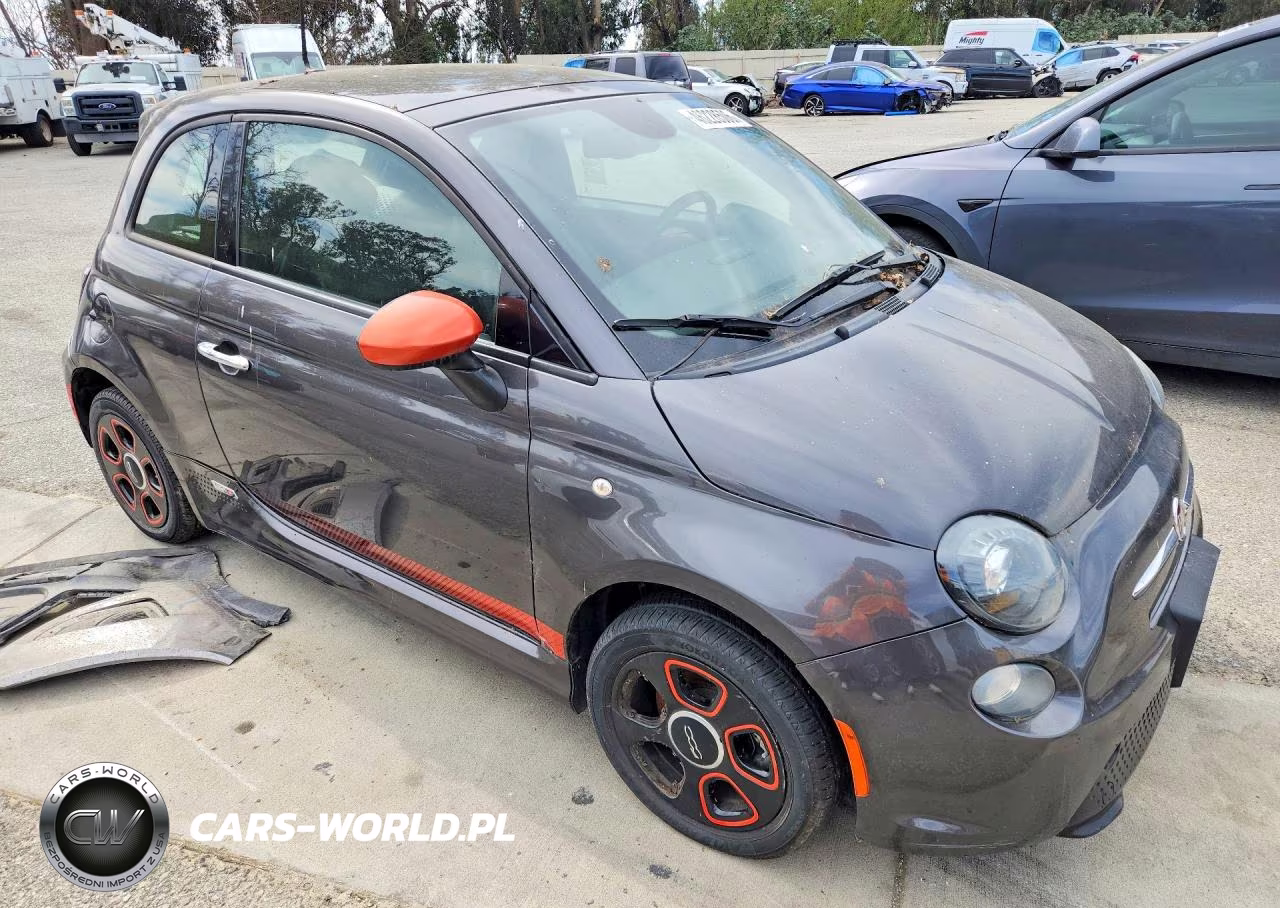 2014 Fiat 500 Electric VIN:3C3CFFGE8ET245188 - 4