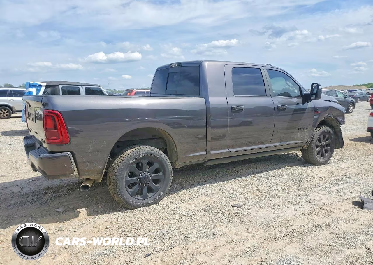 2025 Ram 2500 Laramie VIN:3C63R5NL1SG549117 - 3