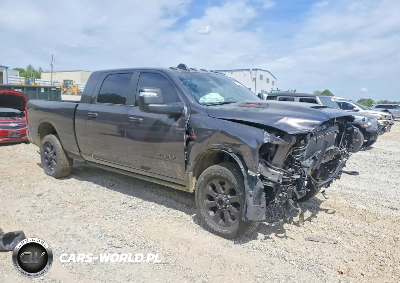 2025 Ram 2500 Laramie VIN:3C63R5NL1SG549117 - 4