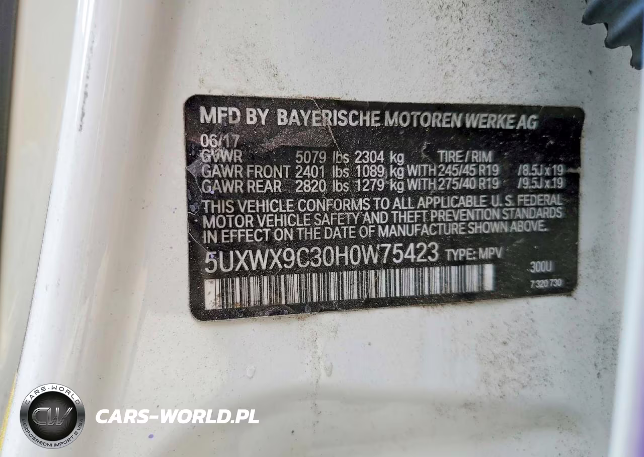 2017 BMW X3 xDrive28I VIN:5UXWX9C30H0W75423 - 12