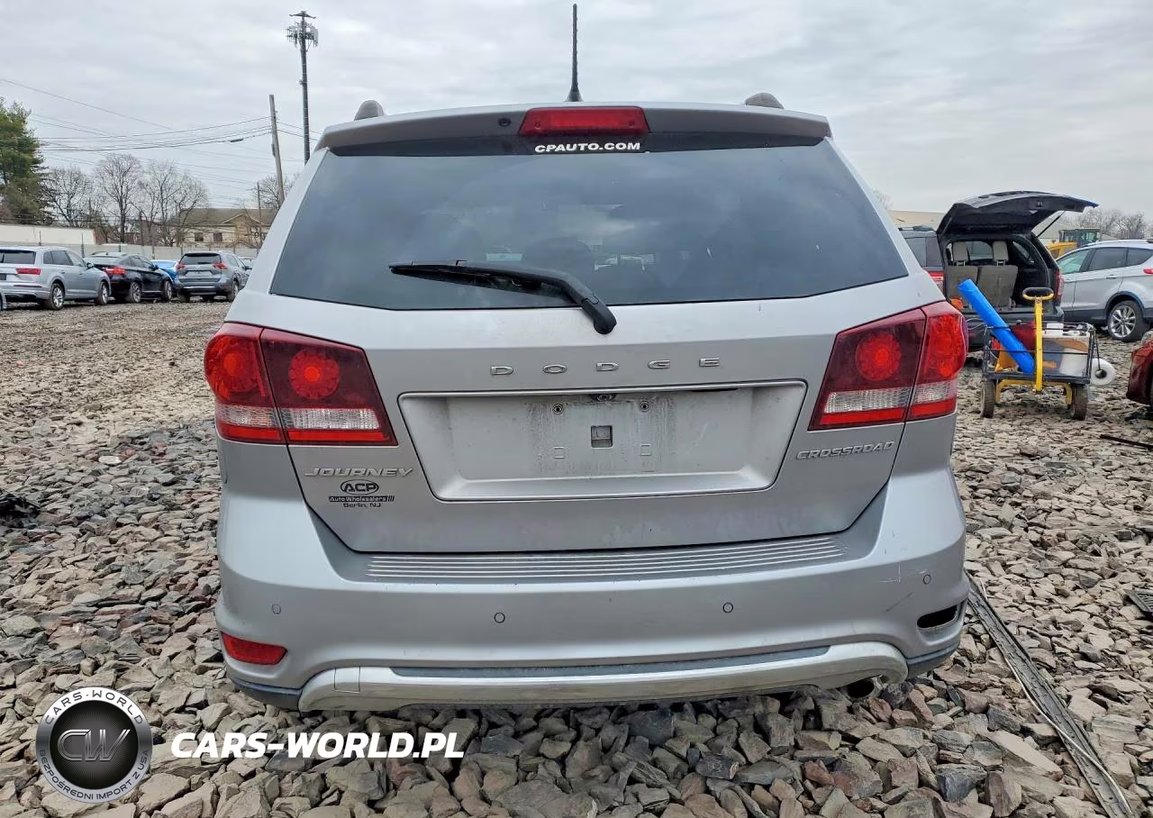 2017 Dodge Journey Crossroad VIN:3C4PDCGB2HT612985 - 6