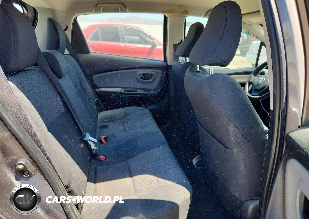 2015 Toyota Yaris 5-Door L VIN:VNKKTUD31FA042912 - 11