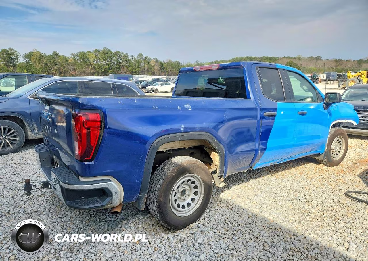 2023 GMC Sierra C1500 VIN:1GTRHAEK0PZ170235 - 3
