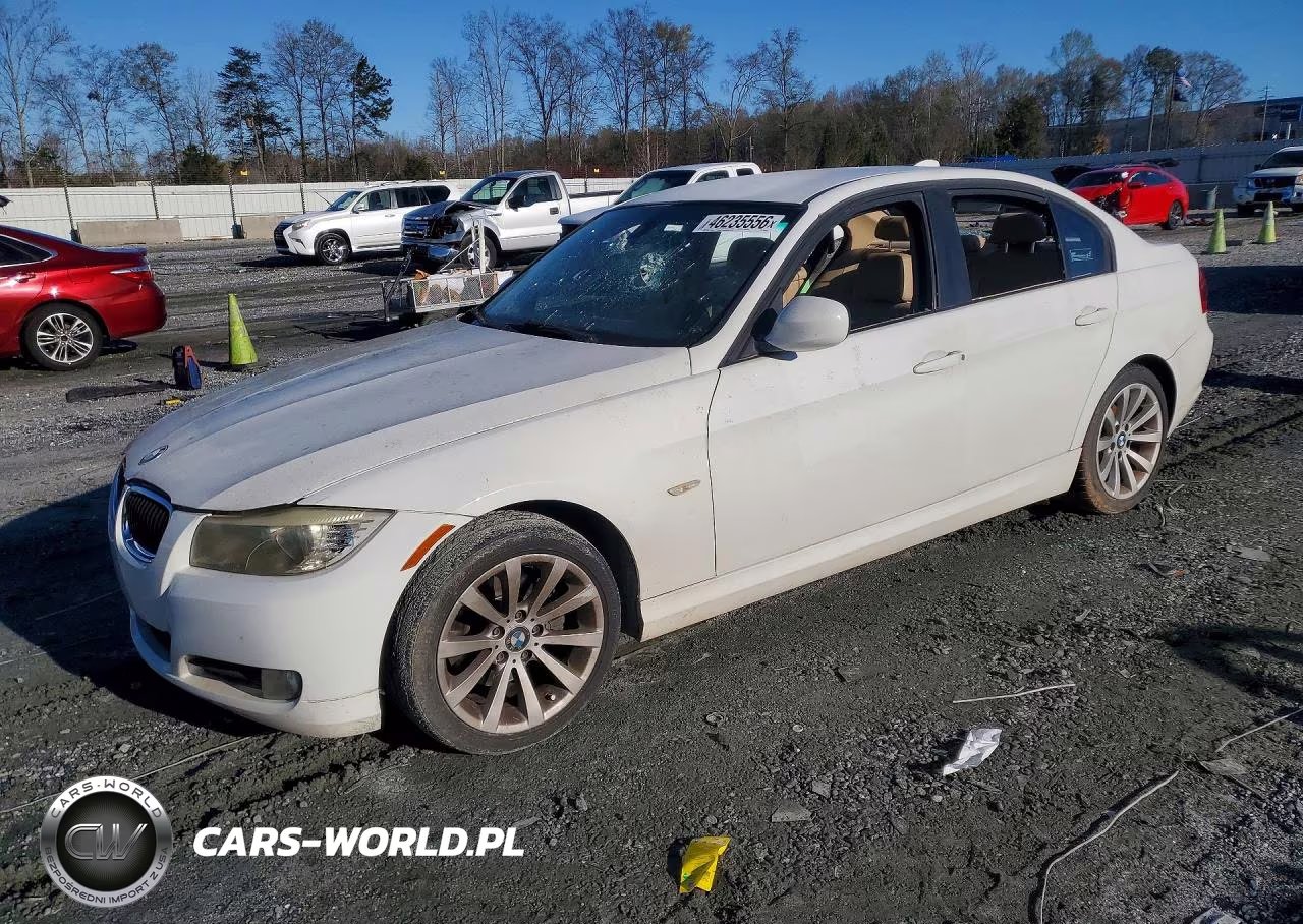 2011 BMW 328 I – zdjęcie 1 z 12