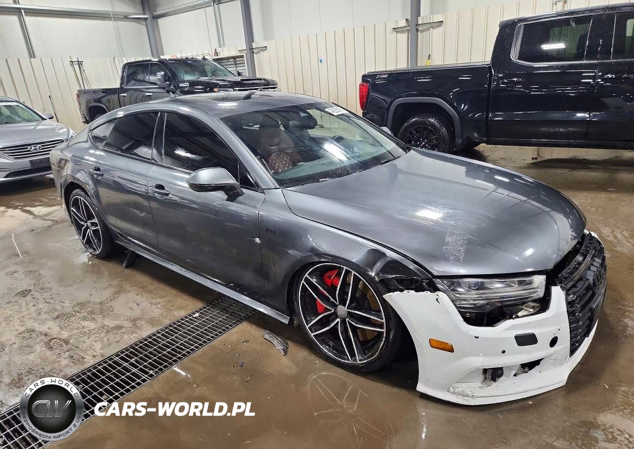 2018 Audi S7 Premium Plus VIN:WAUWFBFC7JN066326 - 4