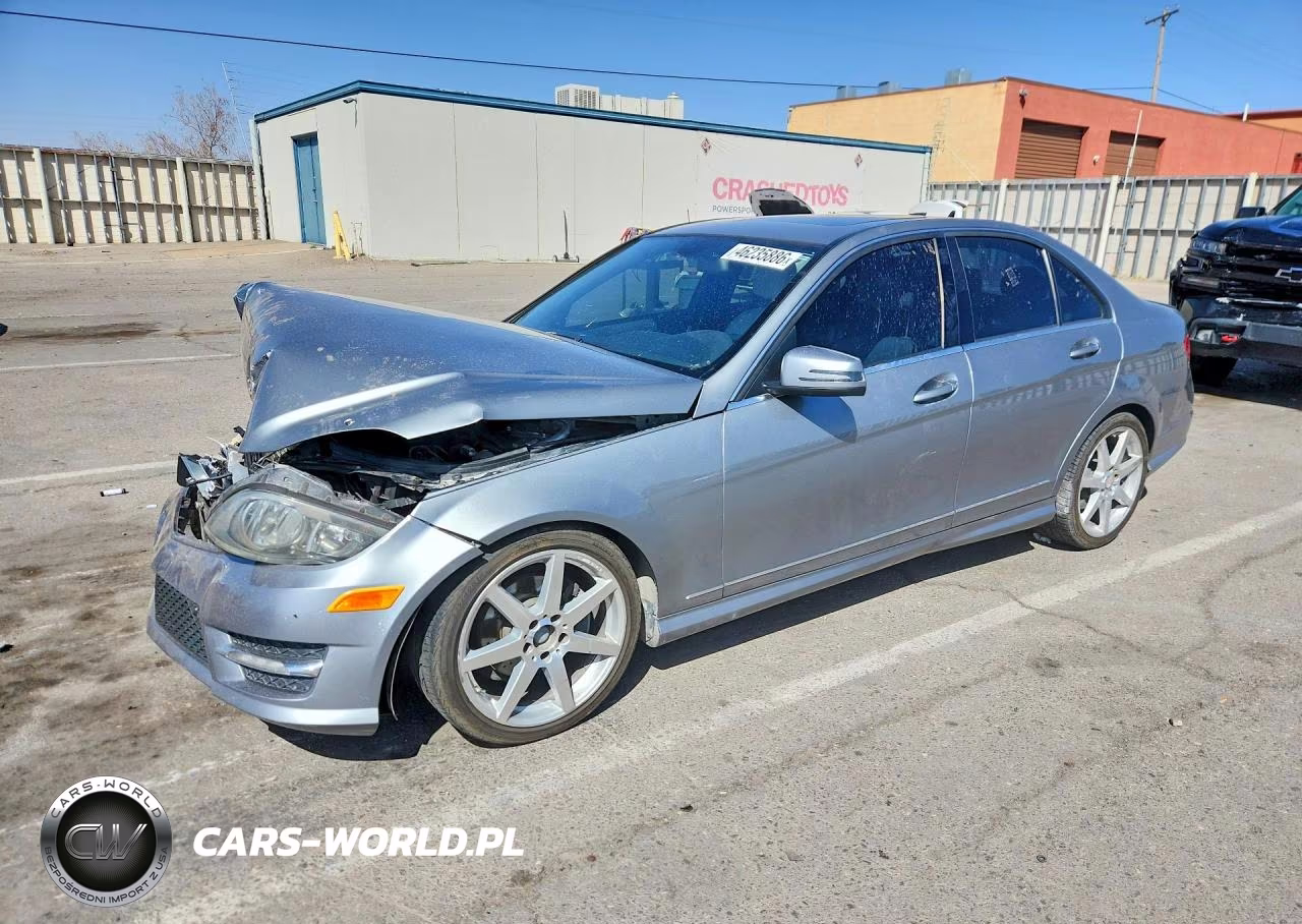 2013 Mercedes-Benz C 250