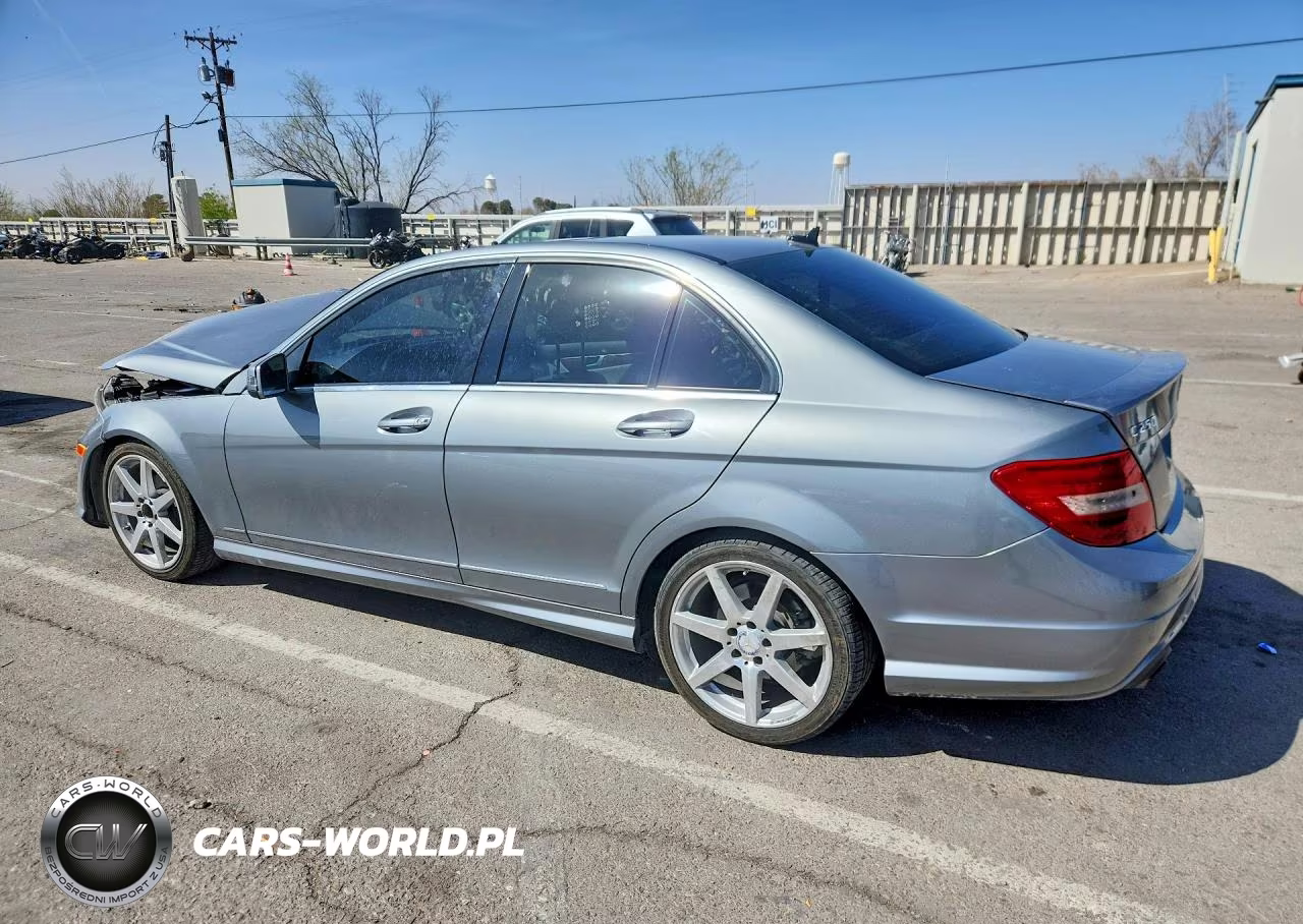 2013 Mercedes-Benz C 250 VIN:WDDGF4HBXDR264389 - 2