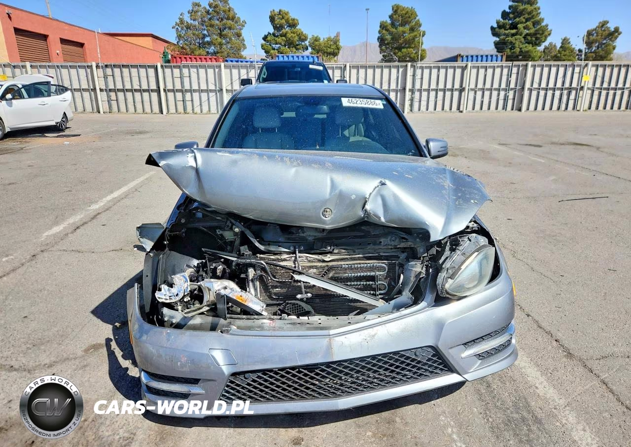 2013 Mercedes-Benz C 250 VIN:WDDGF4HBXDR264389 - 5
