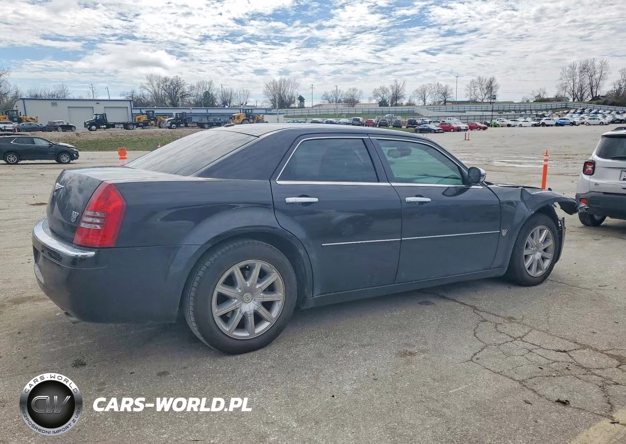 2007 Chrysler 300C VIN:2C3LA63H87H823705 - 3