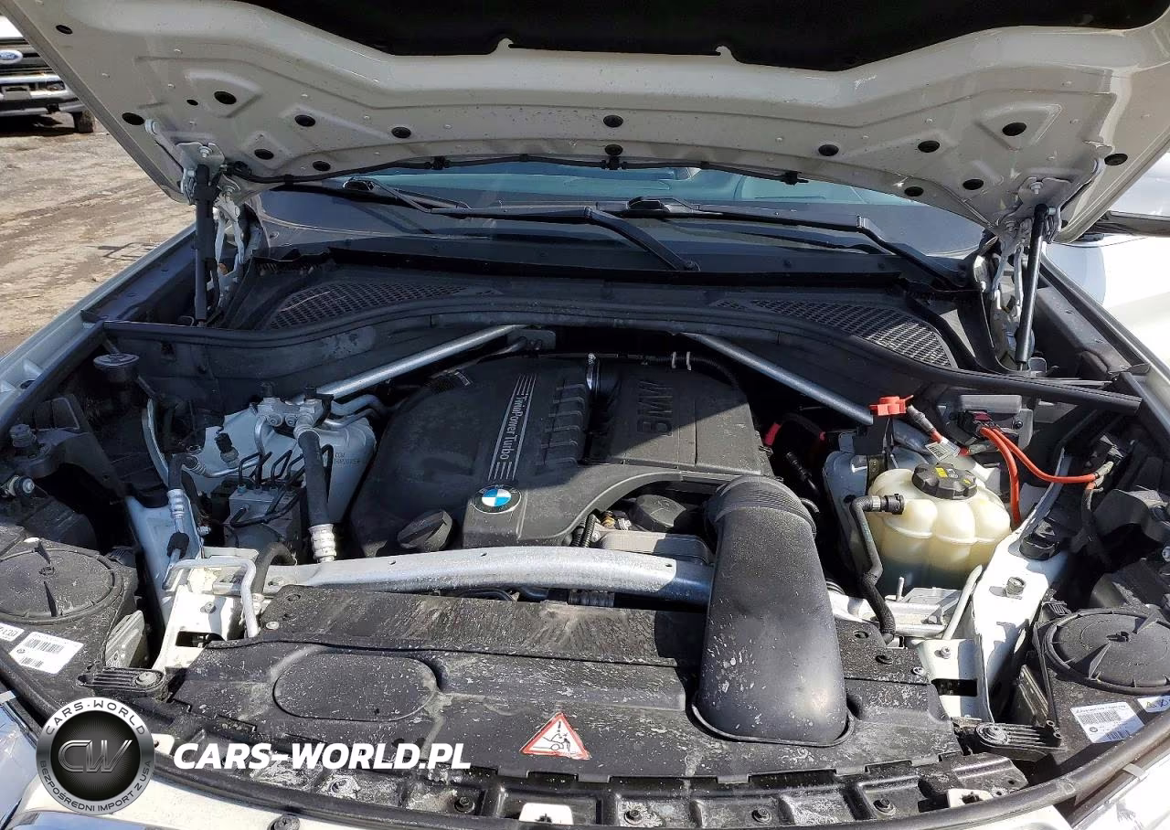 2016 BMW X5 xDrive35I VIN:5UXKR0C5XG0P29105 - 11