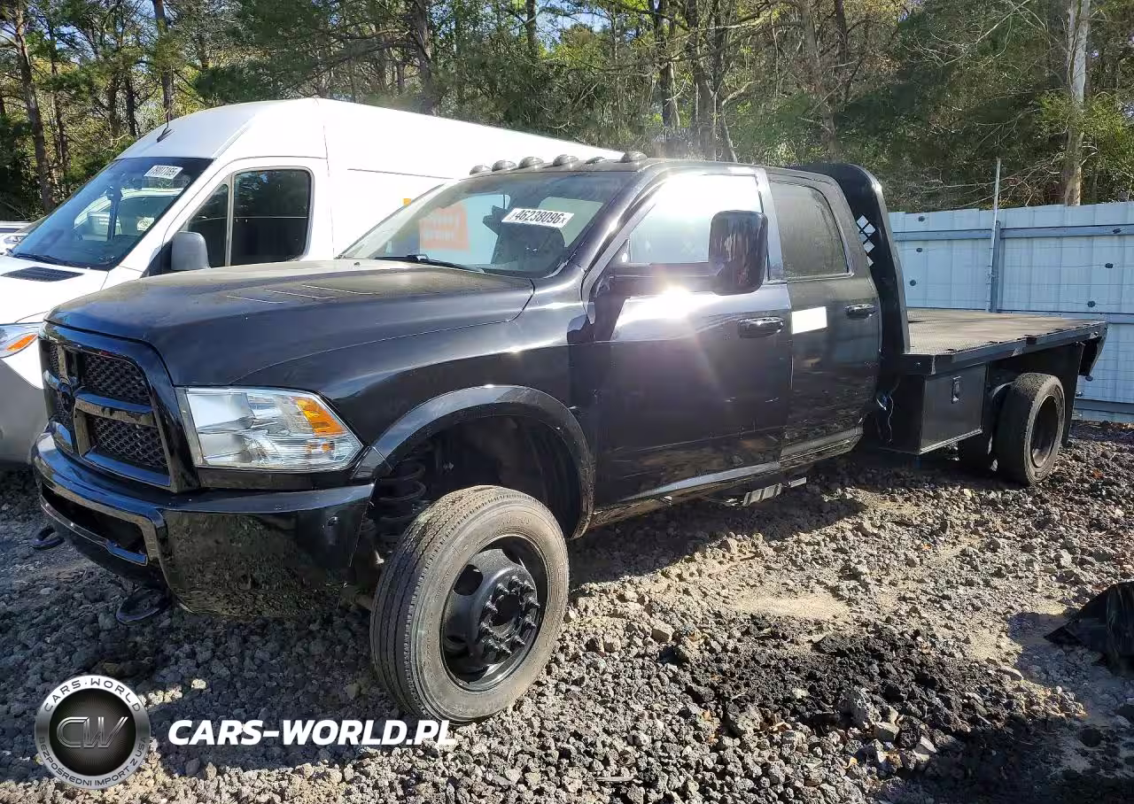 2016 Ram 5500 Flatbed Truck