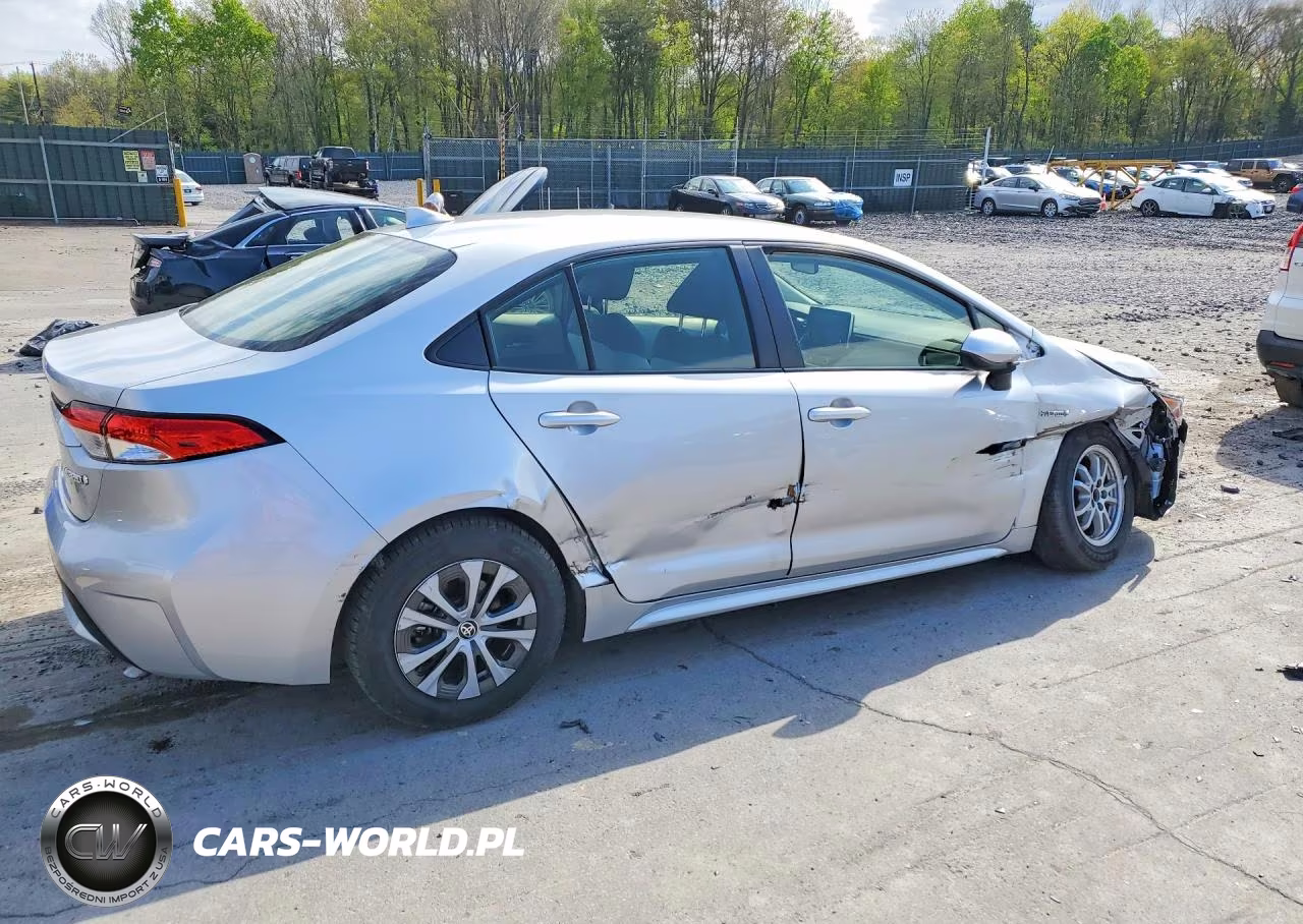 2020 Toyota Corolla Hybrid Le VIN:JTDEBRBE5LJ001625 - 3