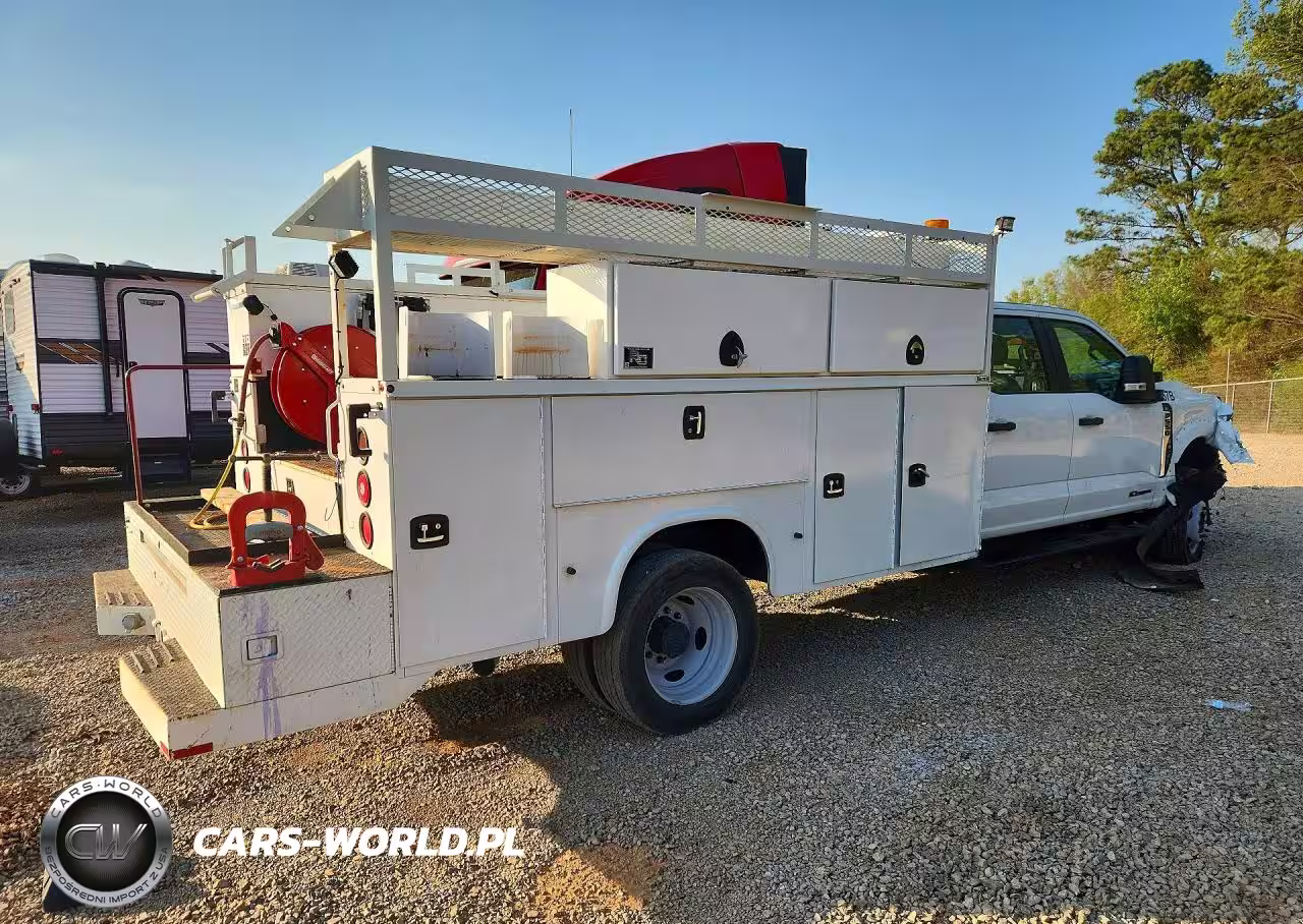 2024 Ford F550 Super Duty Utility - Service Truck VIN:1FD0W5HT7REC85902 - 3