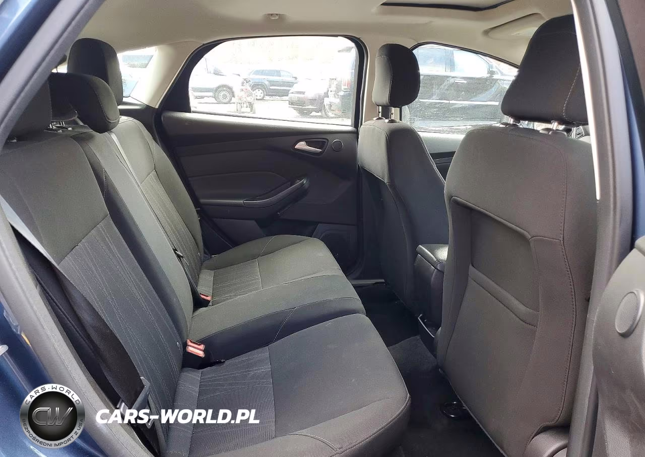 2018 Ford Focus Sel VIN:1FADP3M25JL214126 - 10