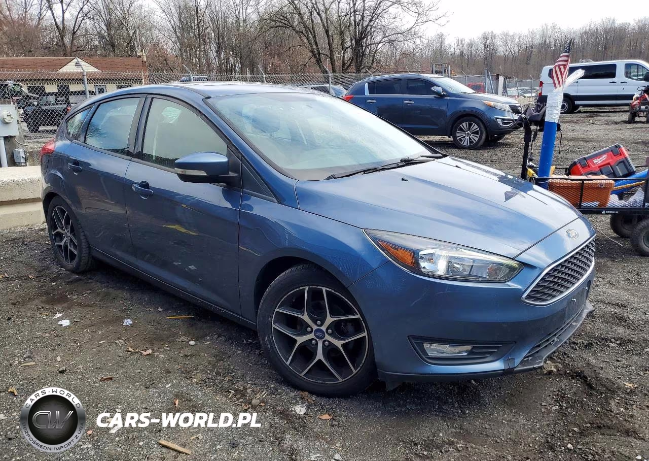 2018 Ford Focus Sel VIN:1FADP3M25JL214126 - 4