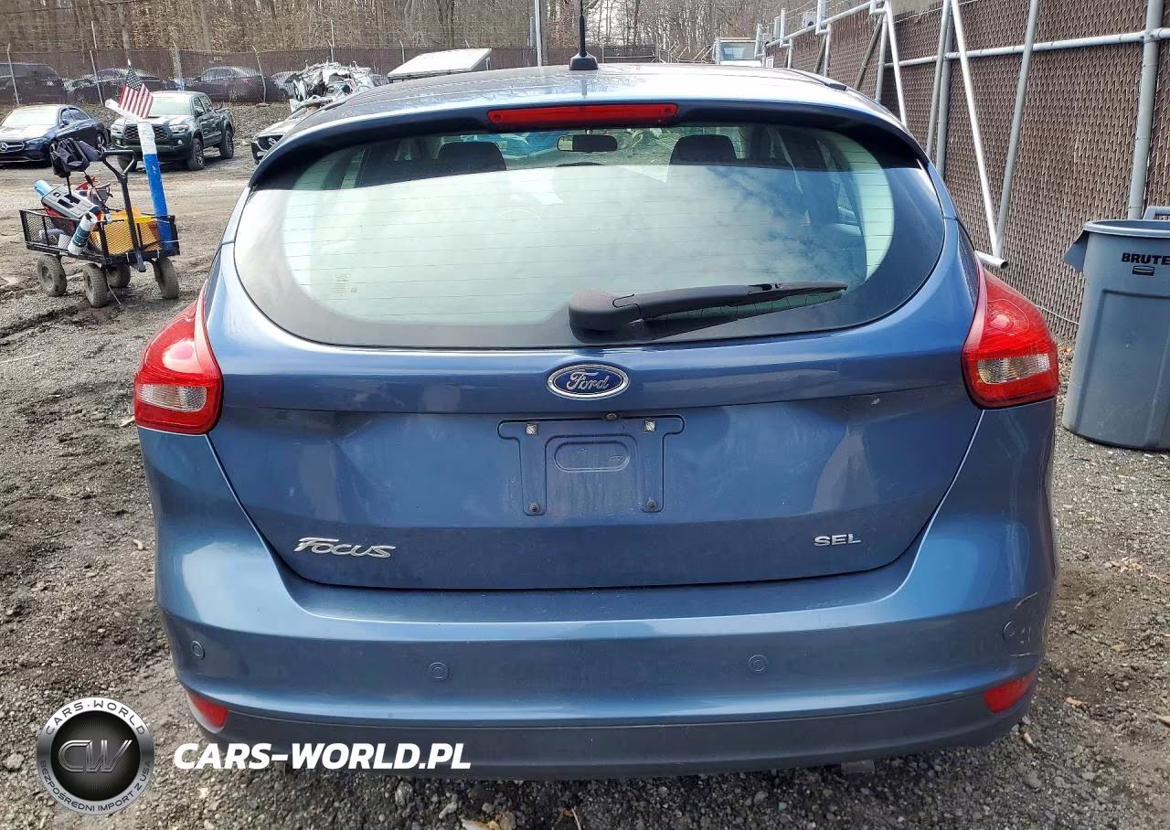 2018 Ford Focus Sel VIN:1FADP3M25JL214126 - 6