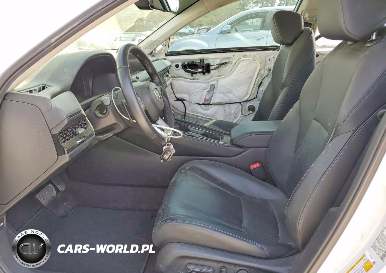 2024 Honda Accord Touring Hybrid VIN:1HGCY2F81RA012844 - 7