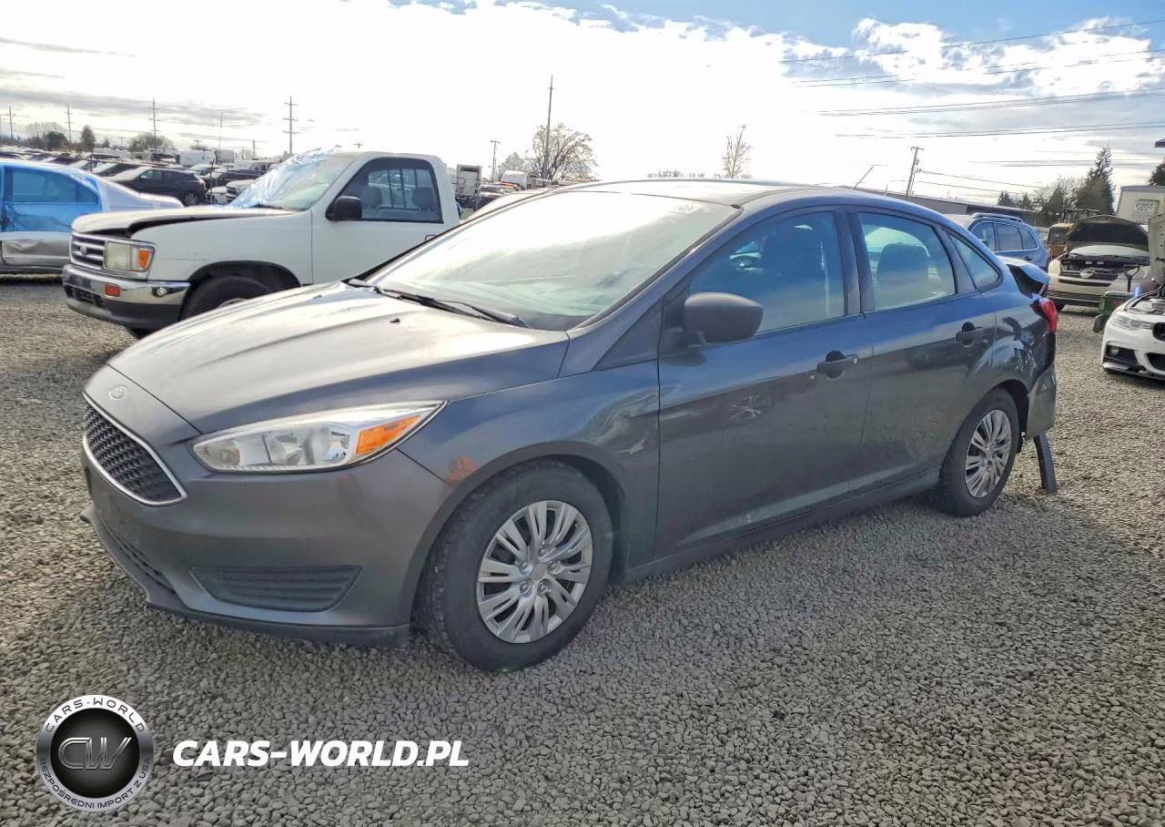 2018 Ford Focus S – zdjęcie 1 z 12