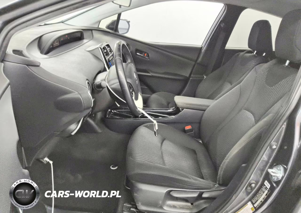 2019 Toyota Prius Prime Plus VIN:JTDKARFP8K3110004 - 7